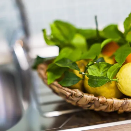 Valley Mills Window * Sorrento