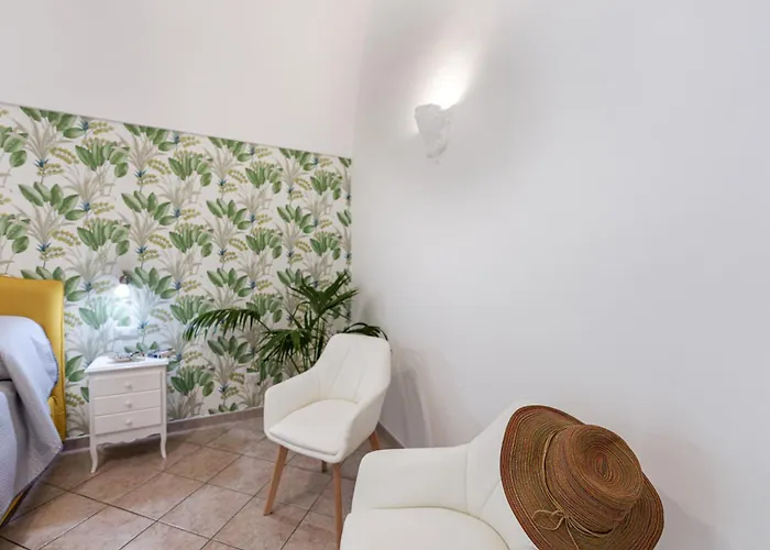 Daire Valley Mills Window Sorrento