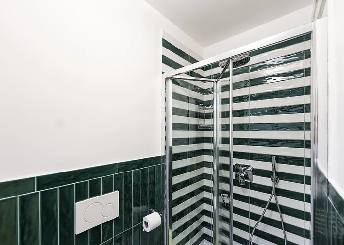 Daire Valley Mills Window *